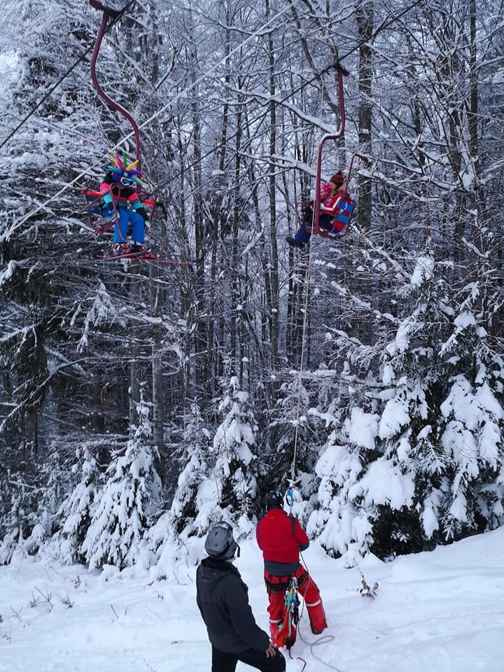 49343122_2015704708512323_5939152107725651968_n