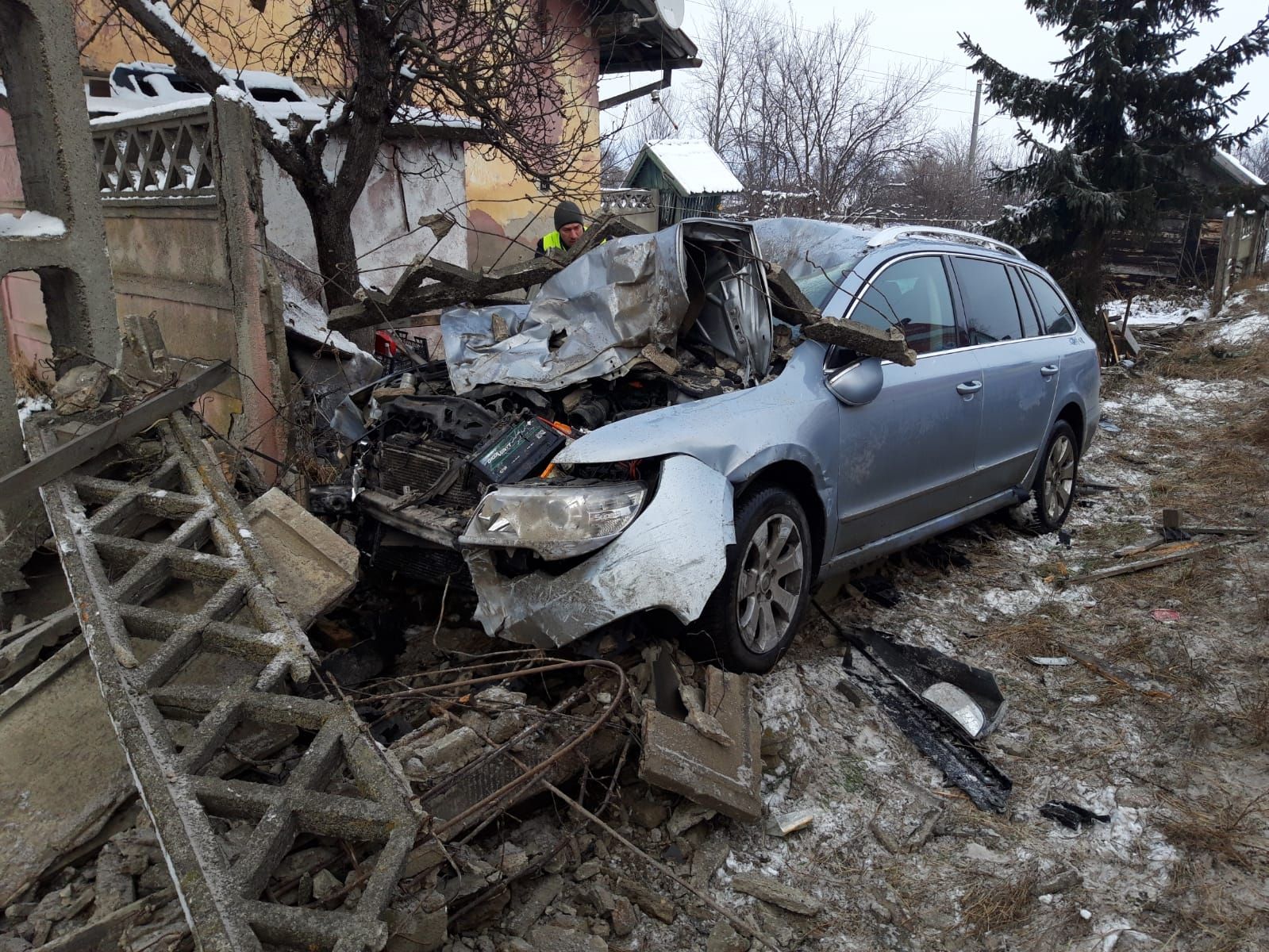 64528EA9-A3CA-485B-A5AC-78052BB1DAD5