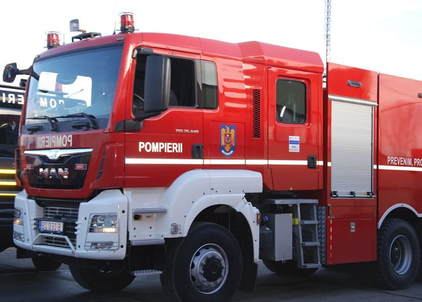 masina-de-pompieri
