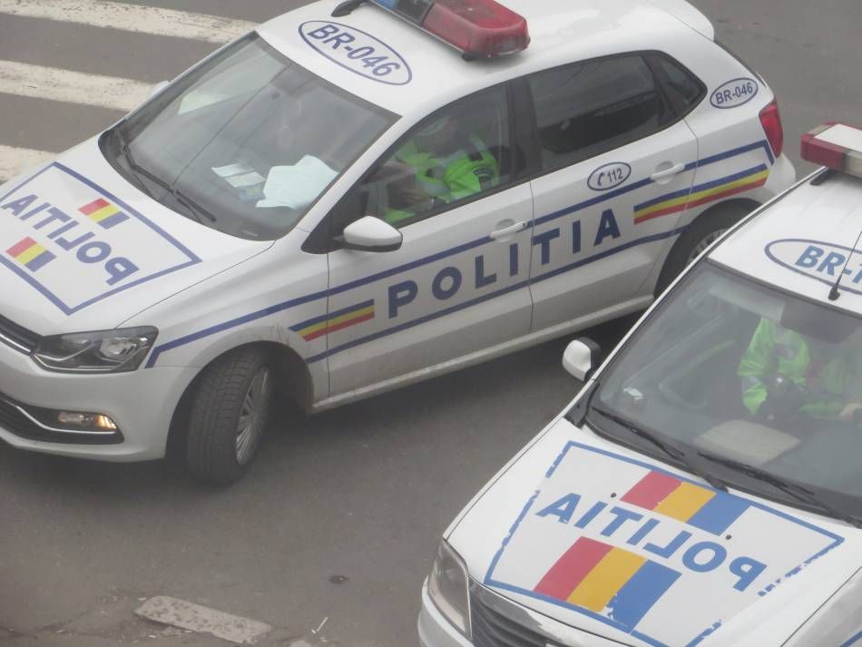 Cinci-permise-suspendate-si-peste-100-de-contraventii-constatate-de-politistii-de-la-rutiera