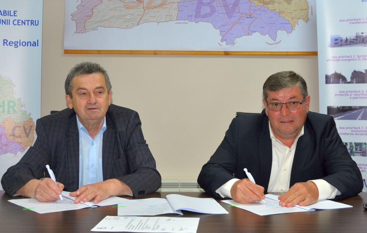 Foto5-semnare-proiect