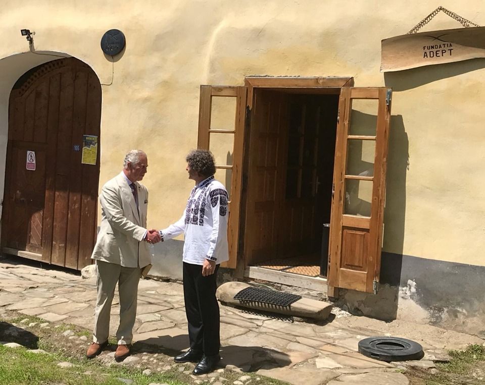 61704638_2293606883996027_4455003459690692608_n