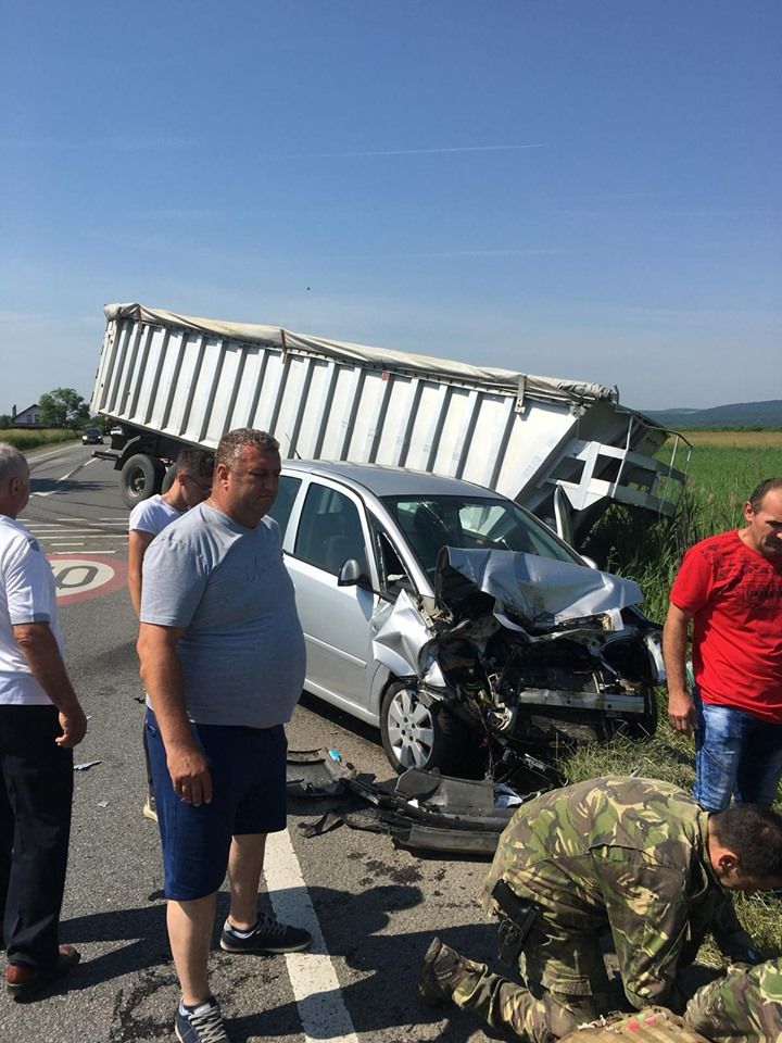 62462784_2303463306413422_2460325861795037184_n