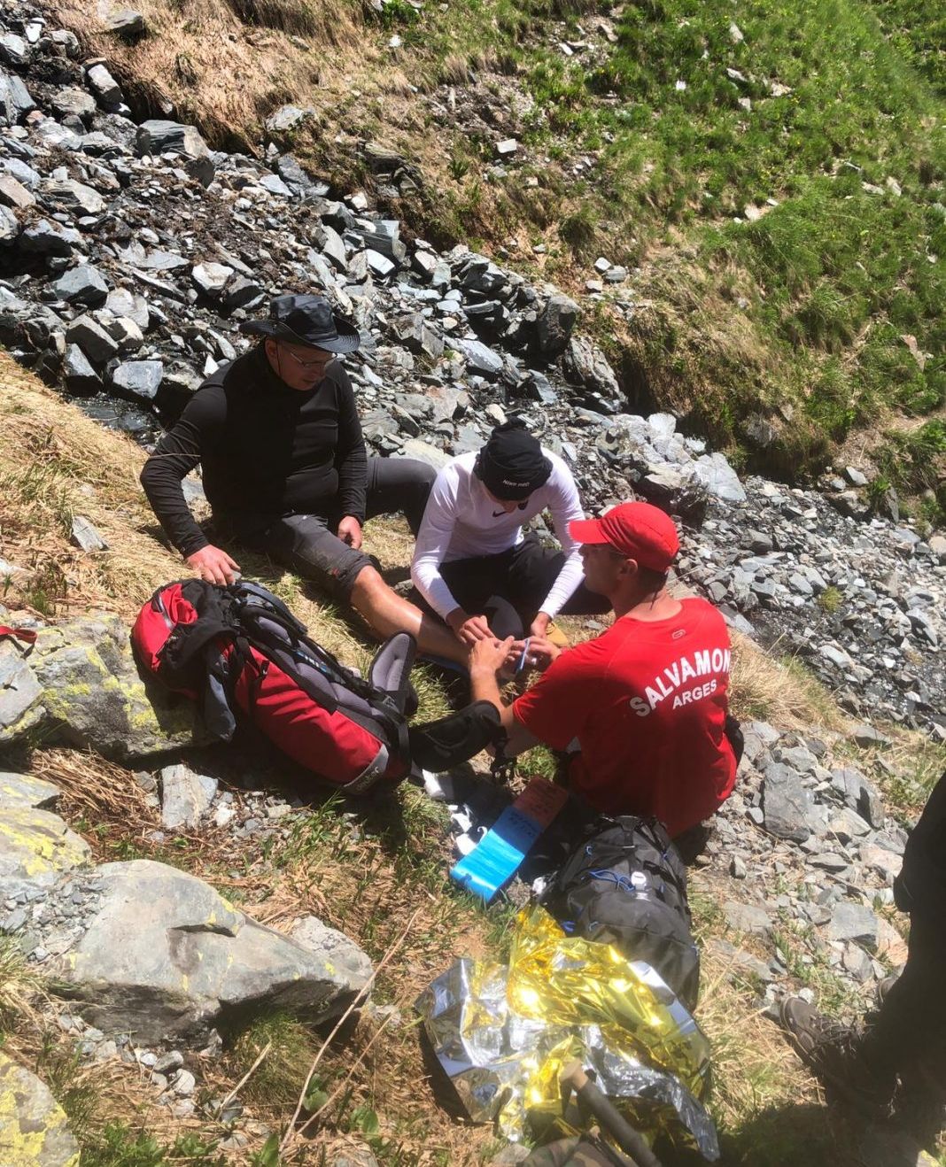 incident-pe-creasta-Făgărașului-1068x1424