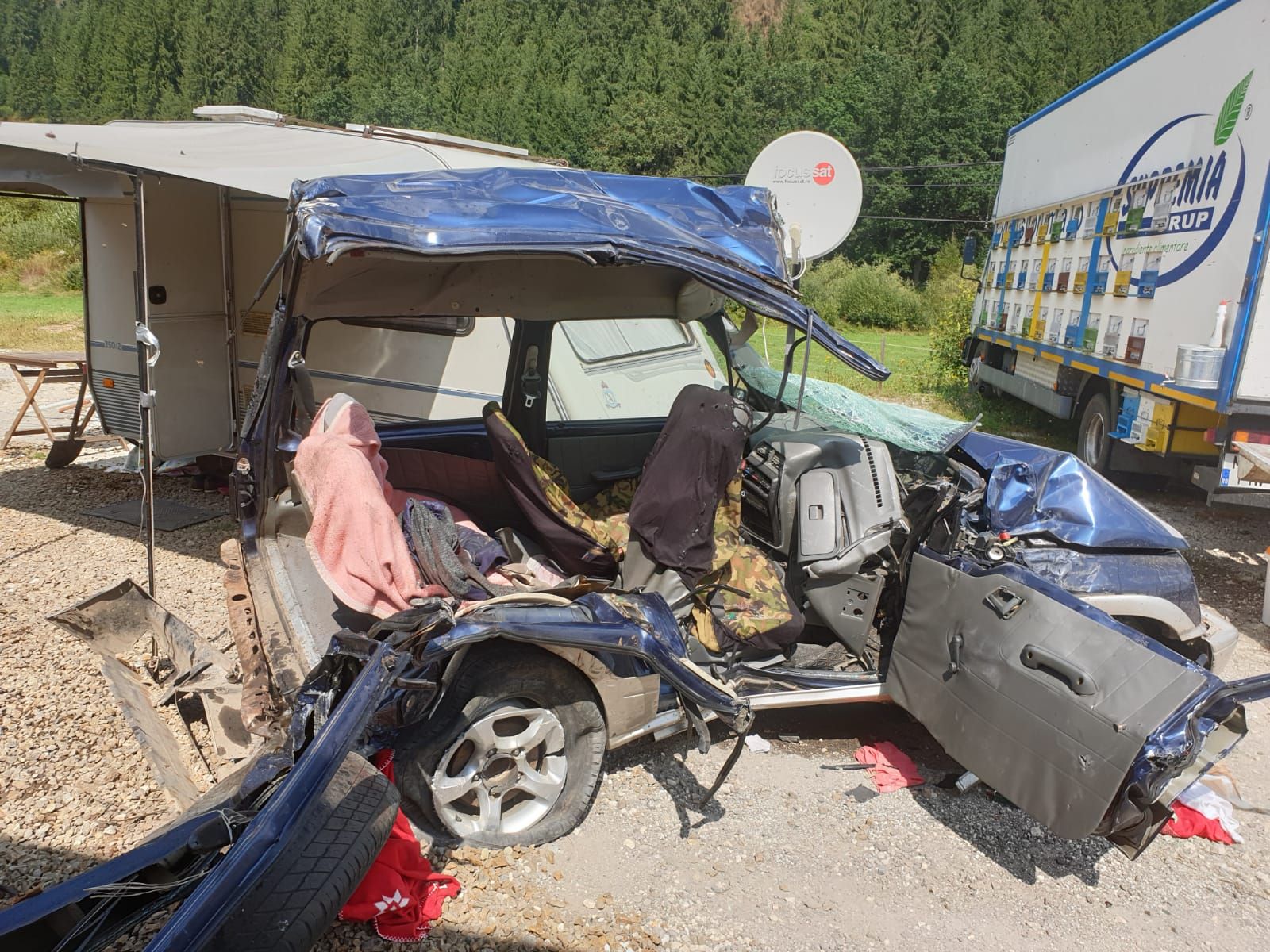 12E25DC2-8DDF-48CE-BCF2-F745E79FC094