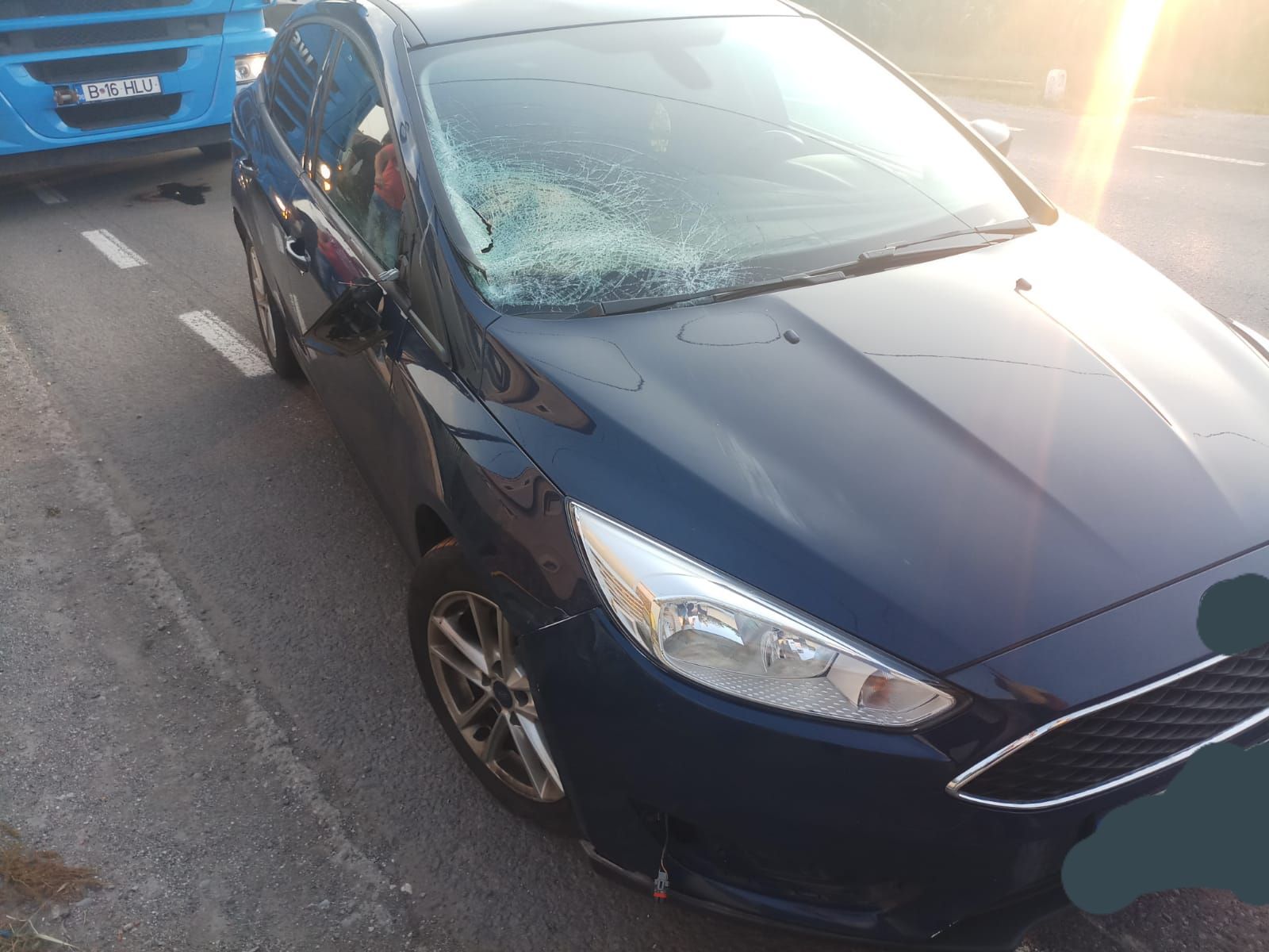 B5D553E4-47F7-496D-8568-7DBBCA091002