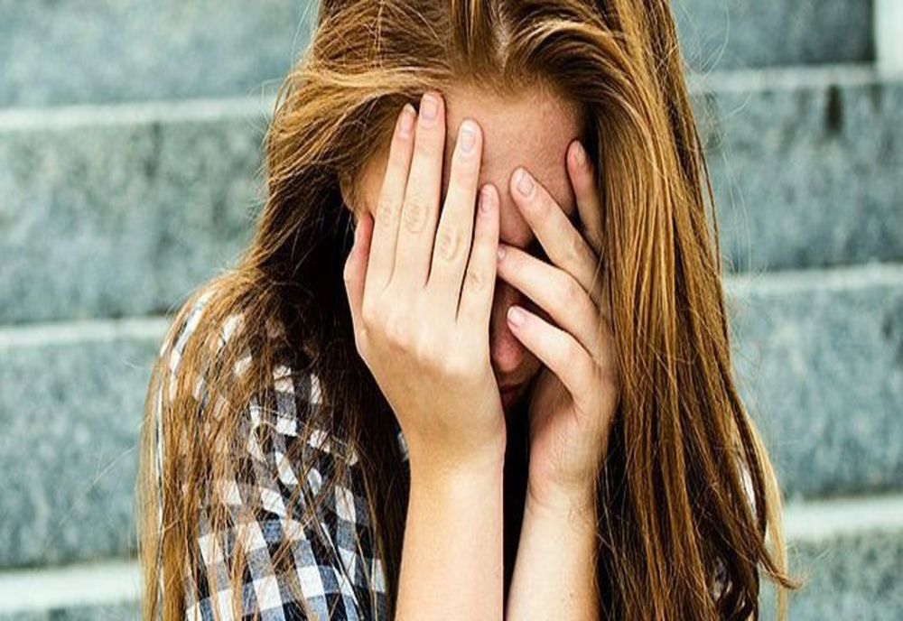 CONTROL JUDICIAR: Un tânăr de 19 ani a întreținut relații sexuale cu o minoră