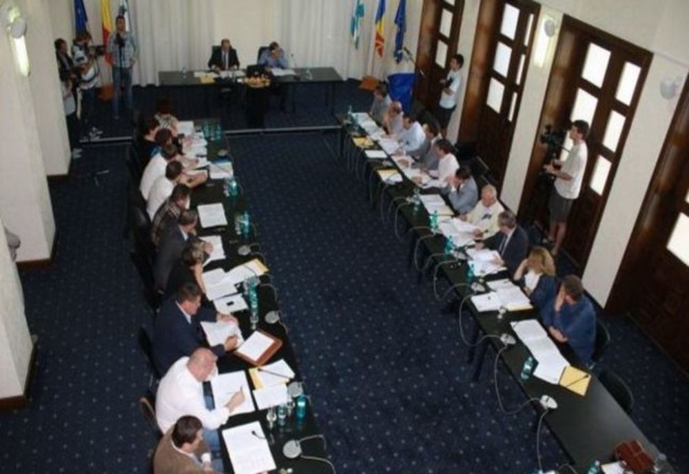AZI, ORA 14: Vor răspunde consilierii locali la convocarea primarului Dorin Florea?