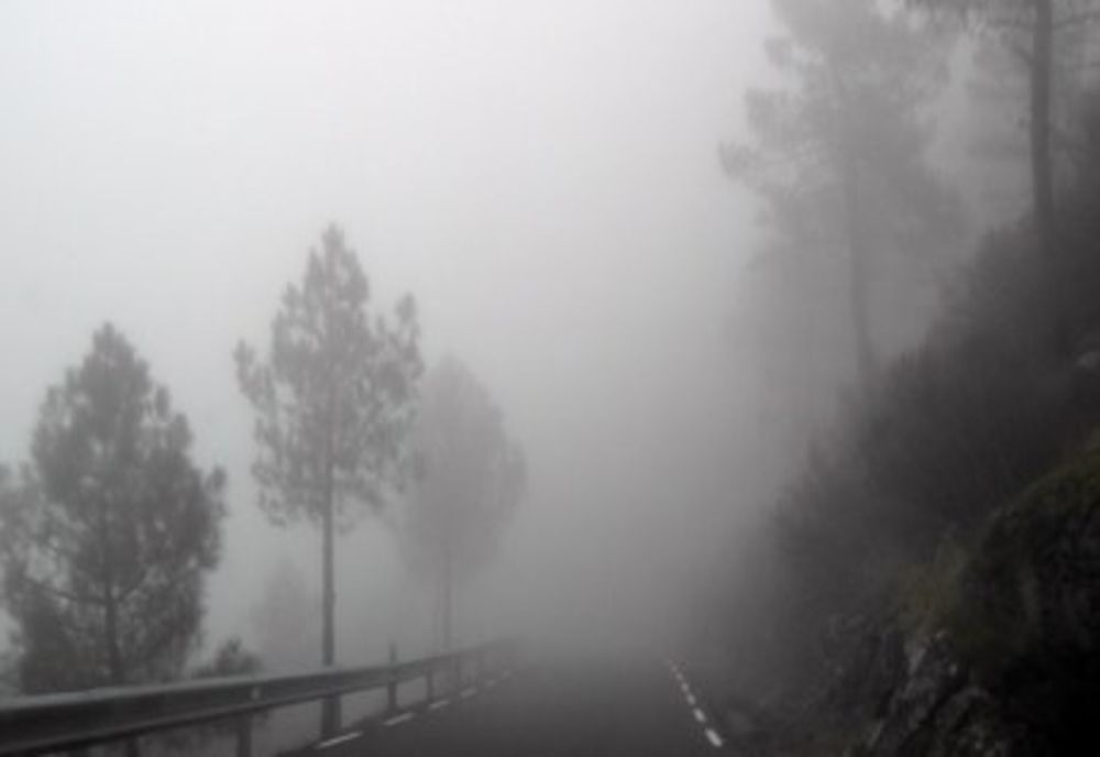 Ceță densă și carosabil umed pe drumurile din Mureș!