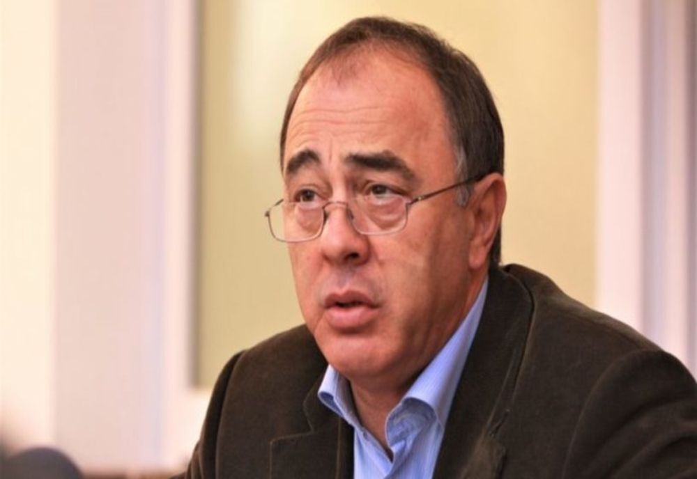 Rămâne Florea fără decorația primită de la Băsescu?