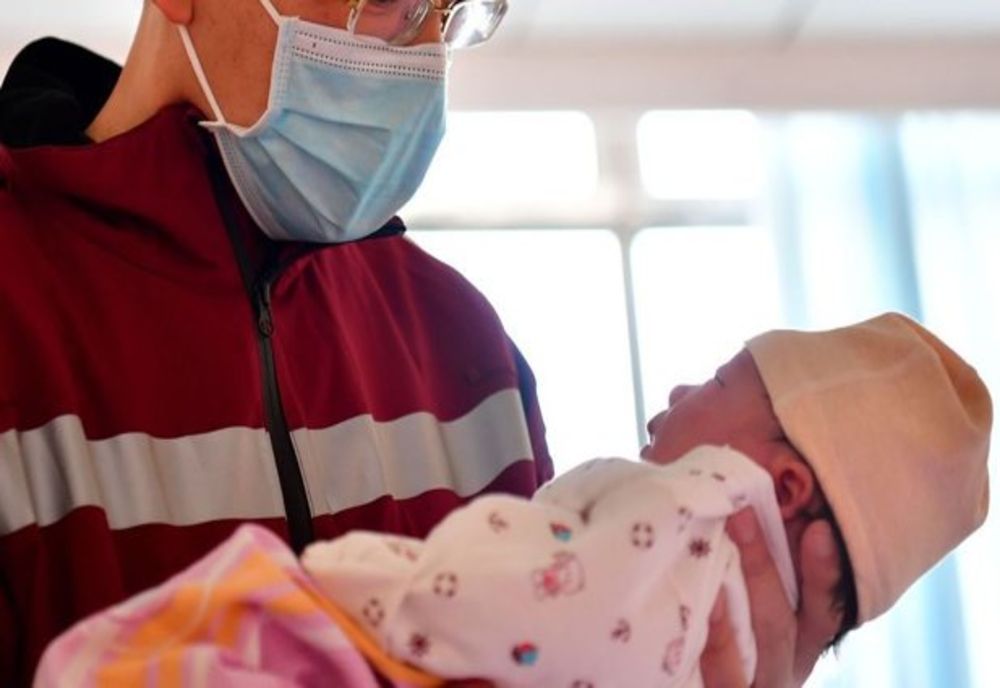 Au intrat banii pentru copiii născuți la Târgu Mureș în 2019