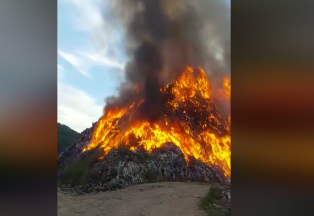 Incendiu la groapa de gunoi a municipiului Sighişoara. A fost emis mesaj Ro-Alert