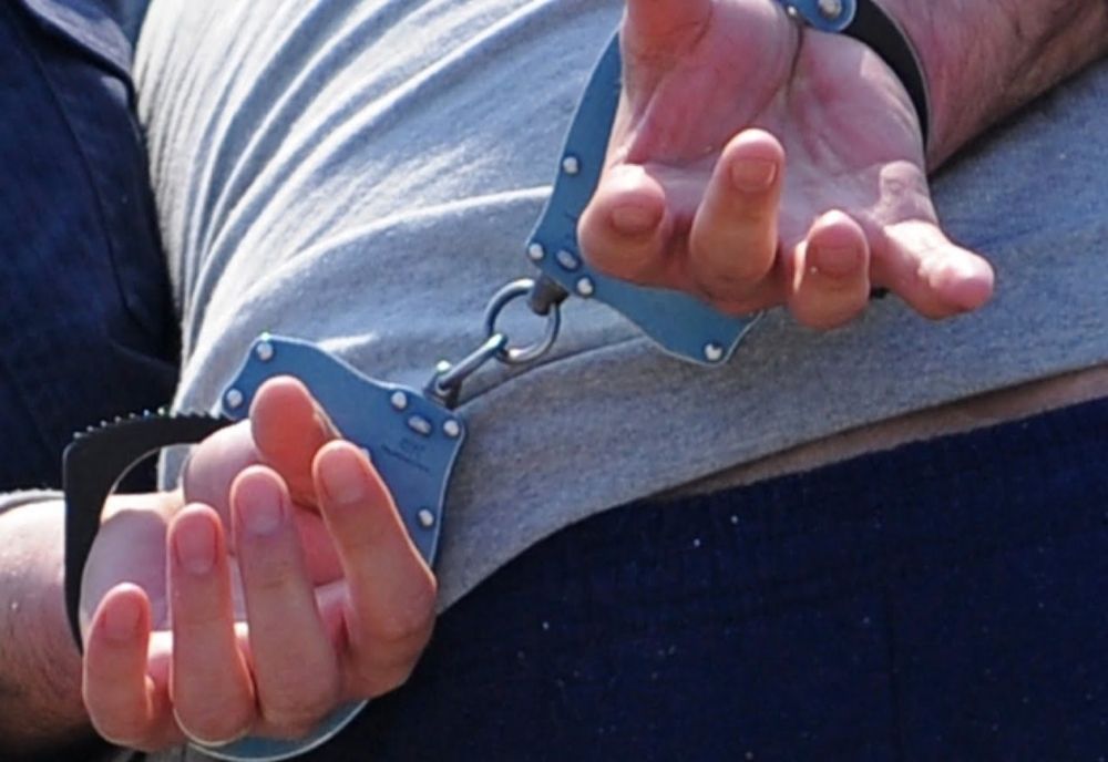 Bărbat din Târgu Mureş arestat pentru tâlhărie