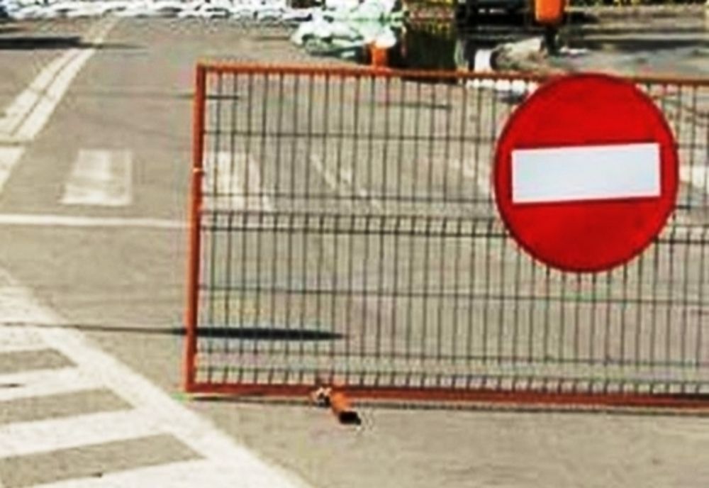 VIDEO | Circulația este închisă pe DN15 între Brâncovenești și Morăreni