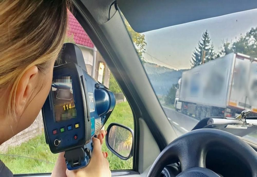 Acţiune comună a poliţiştilor din Cluj, Mureş şi Alba pentru prevenirea accidentelor rutiere! Au fost aplicate 465 de amenzi