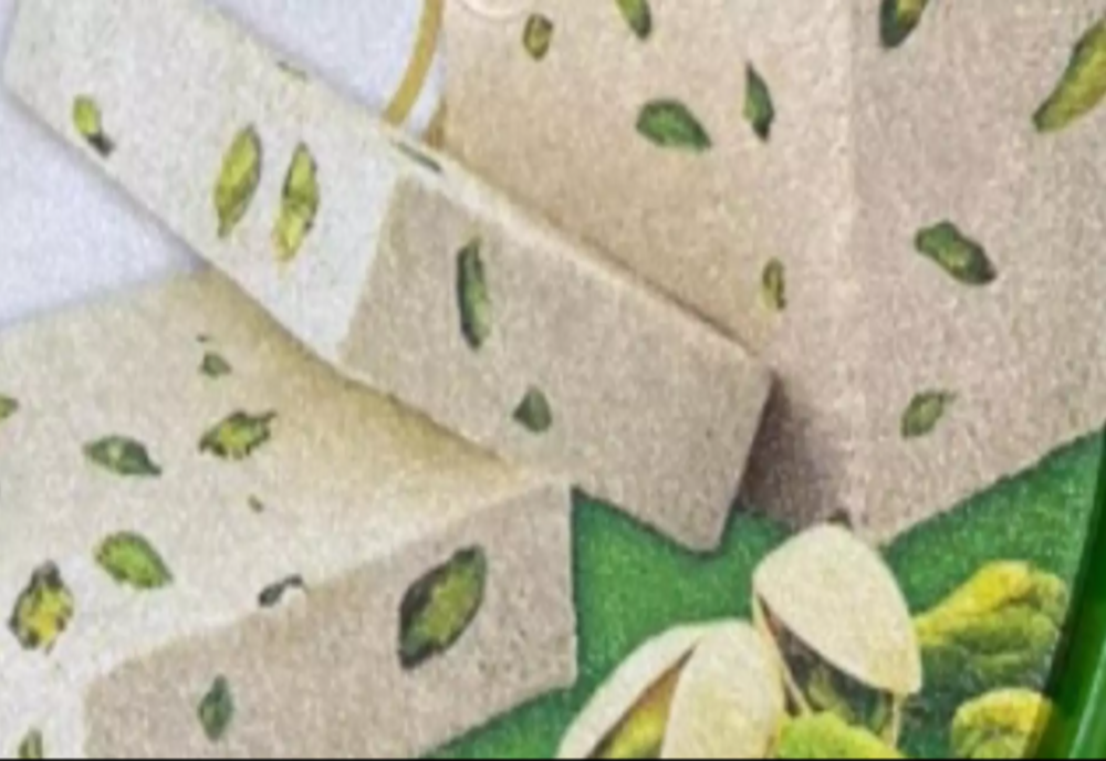 100% | Caz HALUCINANT: Halva cu... SĂPUN și fistic, pe raftul magazinelor din România - Care sunt explicațiile