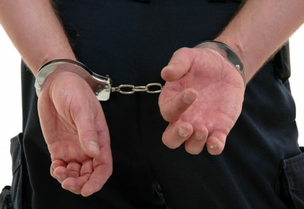Un bărbat din Mureş care a tâlhărit două bătrâne a fost prins de un poliţist aflat în timpul liber