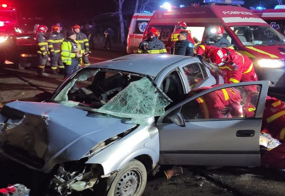 Grav accident în judeţul Mureş! O persoană a murit (FOTO)