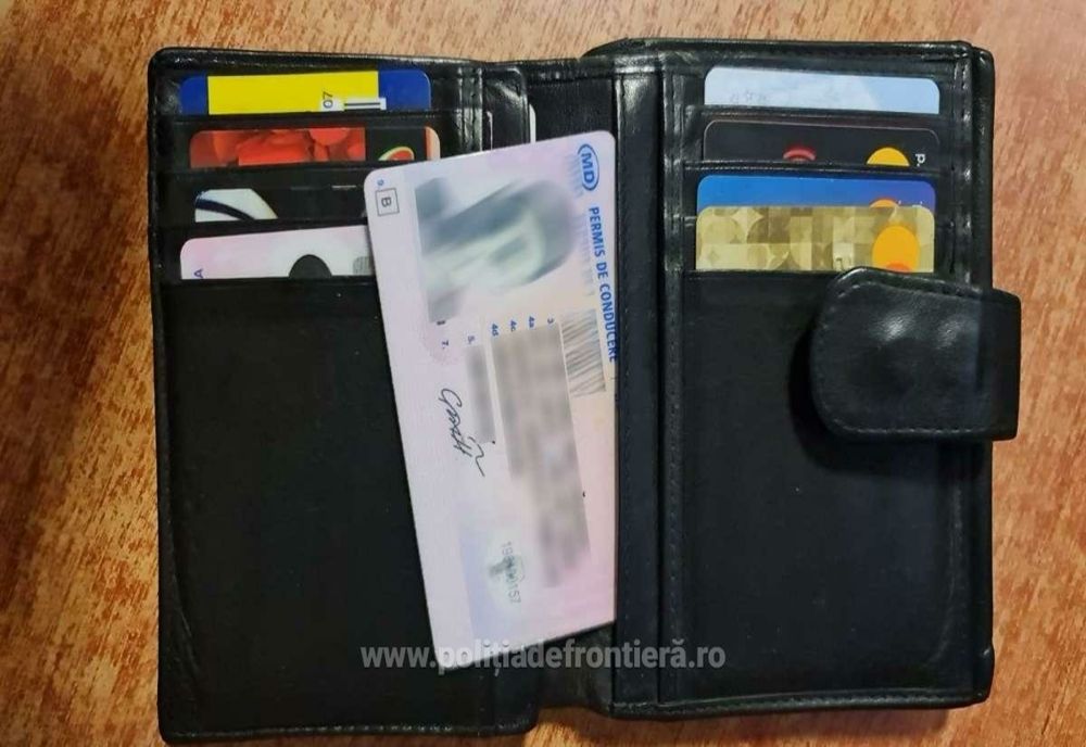 Bărbat cu permis de conducere falsificat prins de poliţiştii din Târgu Mureş