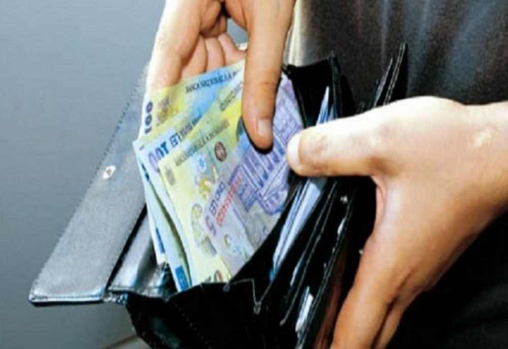 Femeie din Ungheni, anchetată pentru furt! A fost reținută