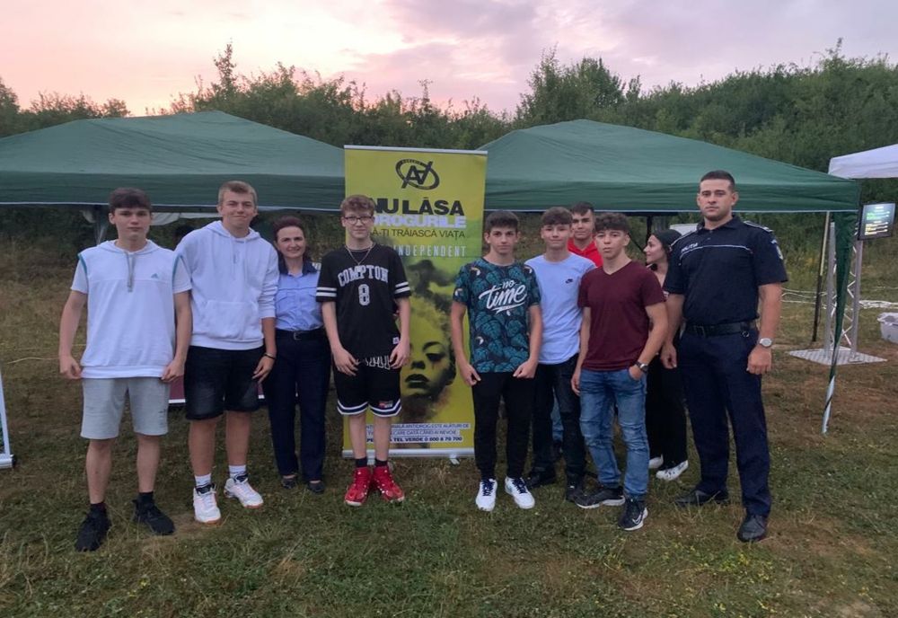 Acțiuni de prevenire pe linia consumului de droguri la Summer Night Cocktail Party