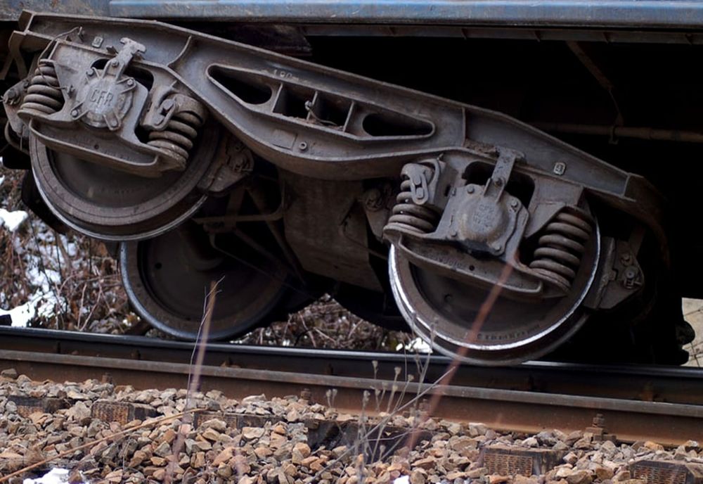 Tren marfar deraiat în apropiere de localitatea mureșeană Râpa! Traficul feroviar este blocat