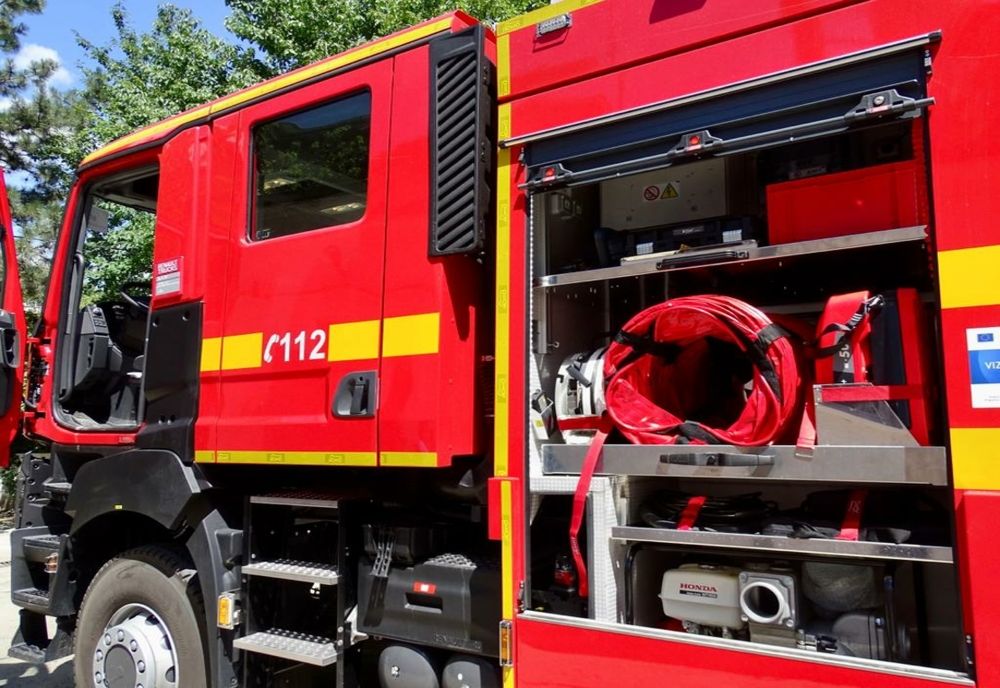 Un bătrân a murit într-un incendiu care i-a cuprins casa din localitatea Jabenița