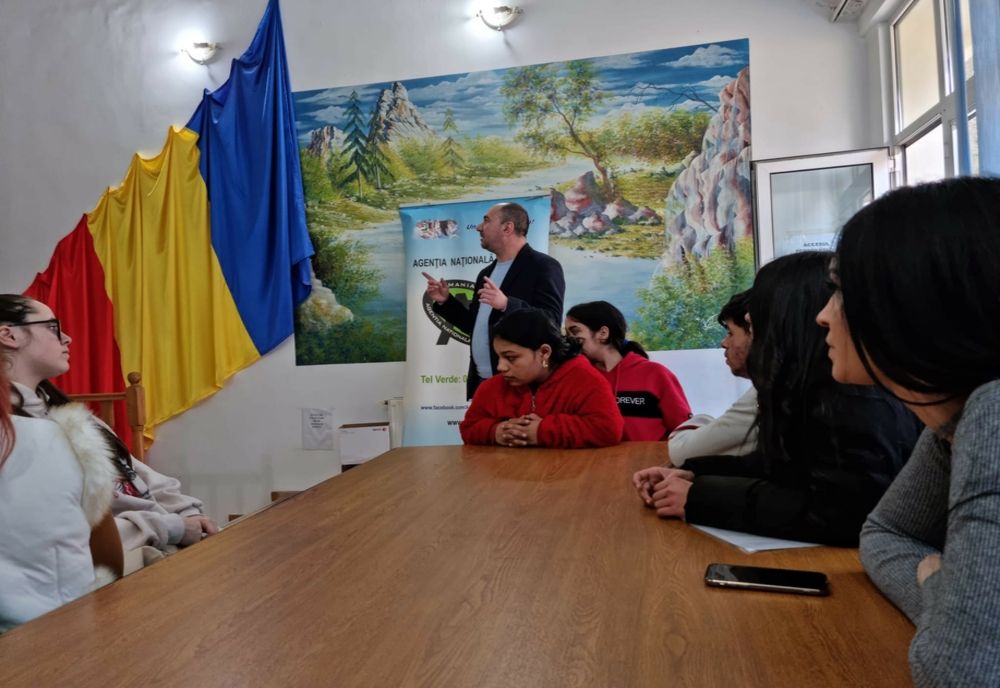 Activități de prevenire a consumului de droguri, adresate copiilor din casele de tip familial 