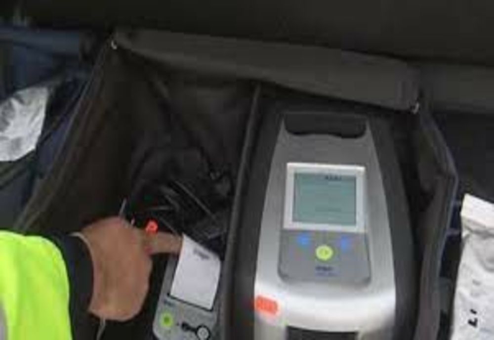 Tânăr de 19 ani din Sânger prins drogat la volan