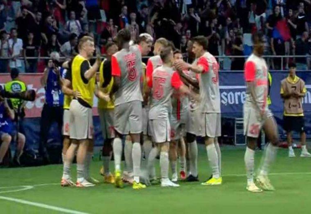 FCSB a câștigat Supercupa României după ce a învins cu 3-0 Corvinul Hunedoara