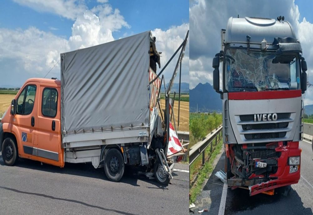 UTILAJ DE LA DRDP BRAȘOV LOVIT DE UN TIR