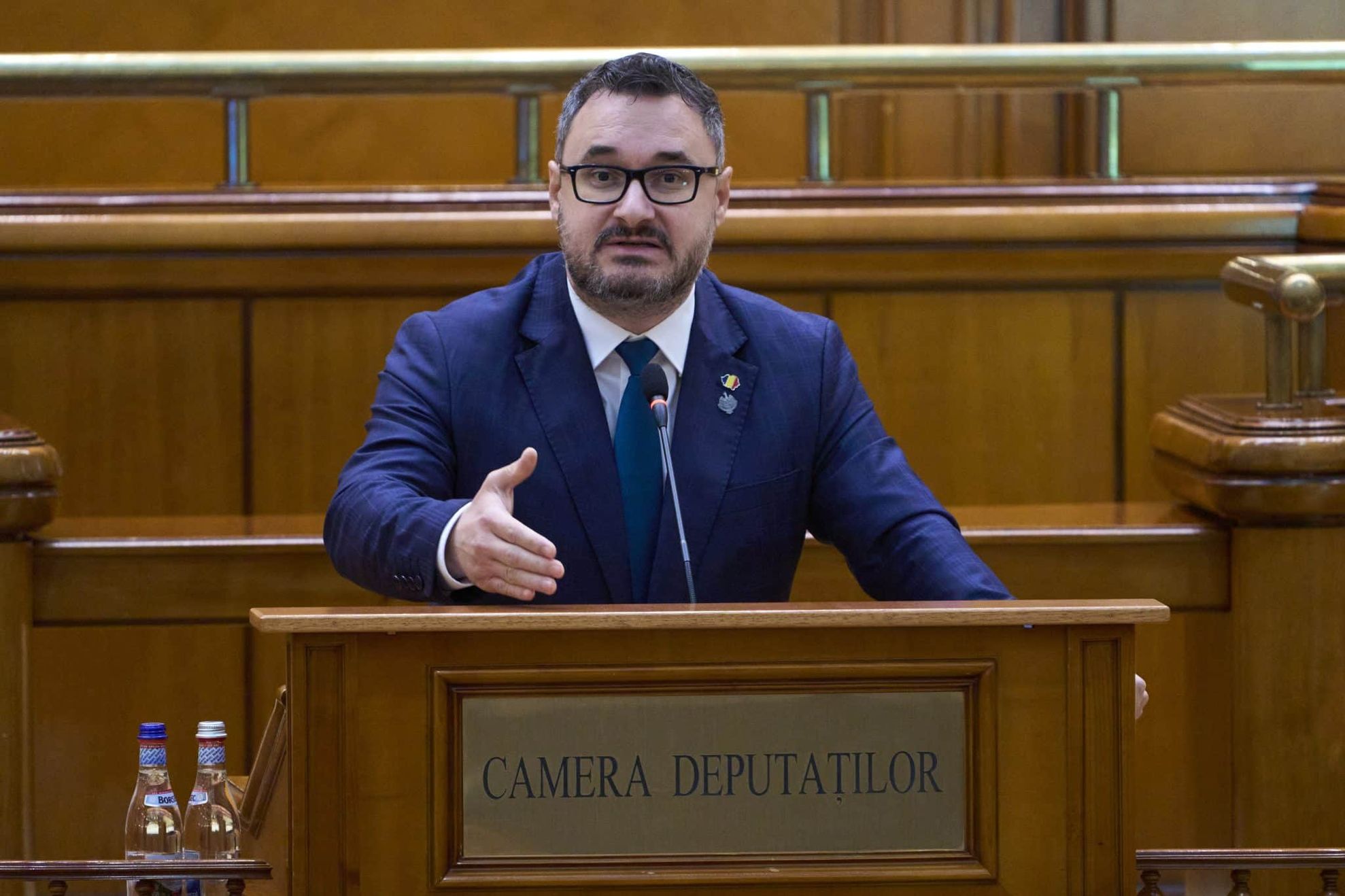 Dan-Tanasa-AUR-2048x1365