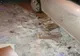 FOTO | Tragedie în județul Mureș! Un bărbat a murit după ce mașina pe care o repara a căzut peste el