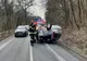 FOTO: Două persoane din Gurghiu, rănite într-un accident rutier la intrare în Reghin