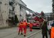 FOTO: INCENDIU LA REGHIN. Se evacuează un bloc de pe strada Salcâmilor